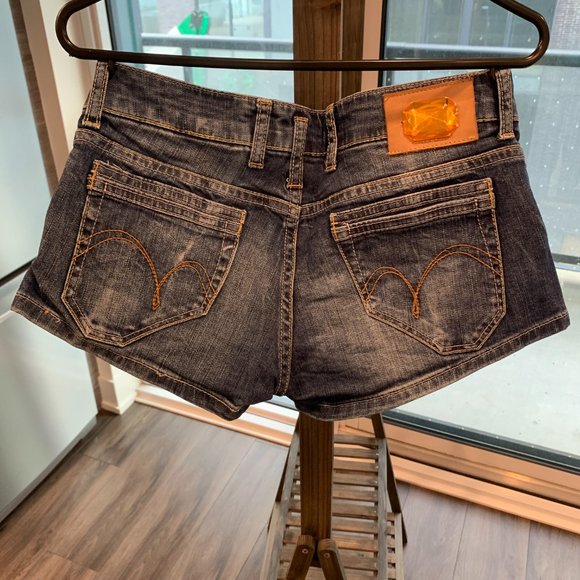 Gaudi Jean Short Orange Gem Logo - Picture 2 of 7